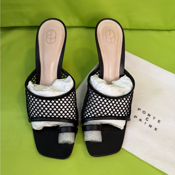 Chic Black Leather Mesh Women's Heels - Picture 6 of 6